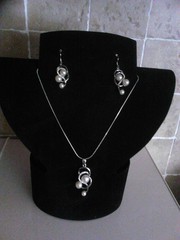 NECKLACE&EARRINGS